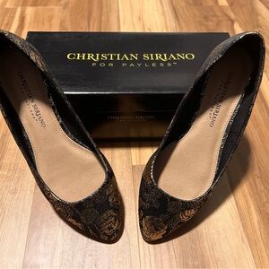 Christian Siriano Elegant Black and Gold Heels